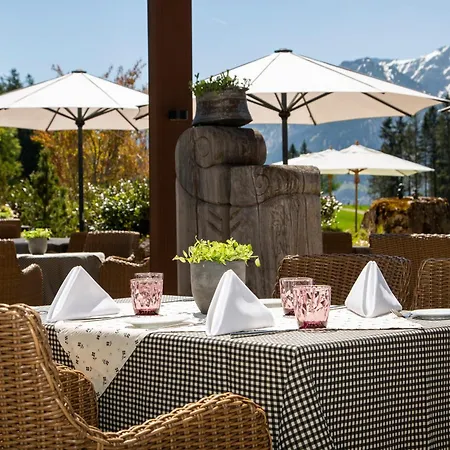 호텔 Schlossanger Alp 4*