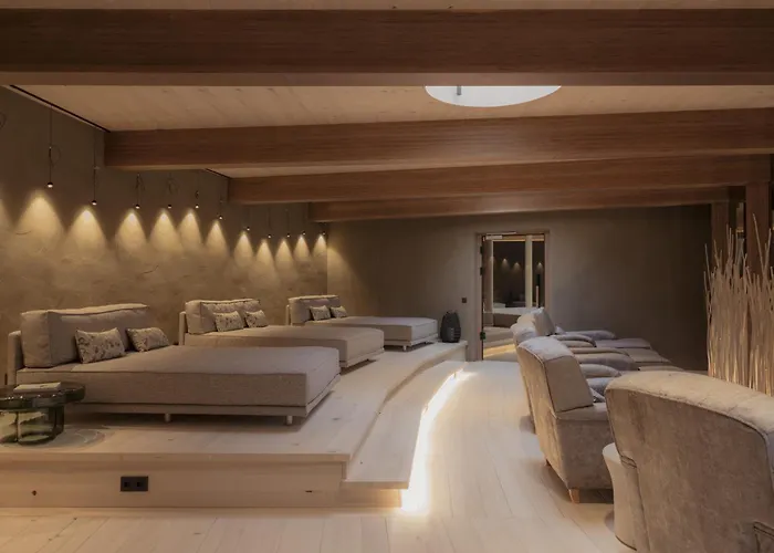 Schlossanger Alp Hotel 4*